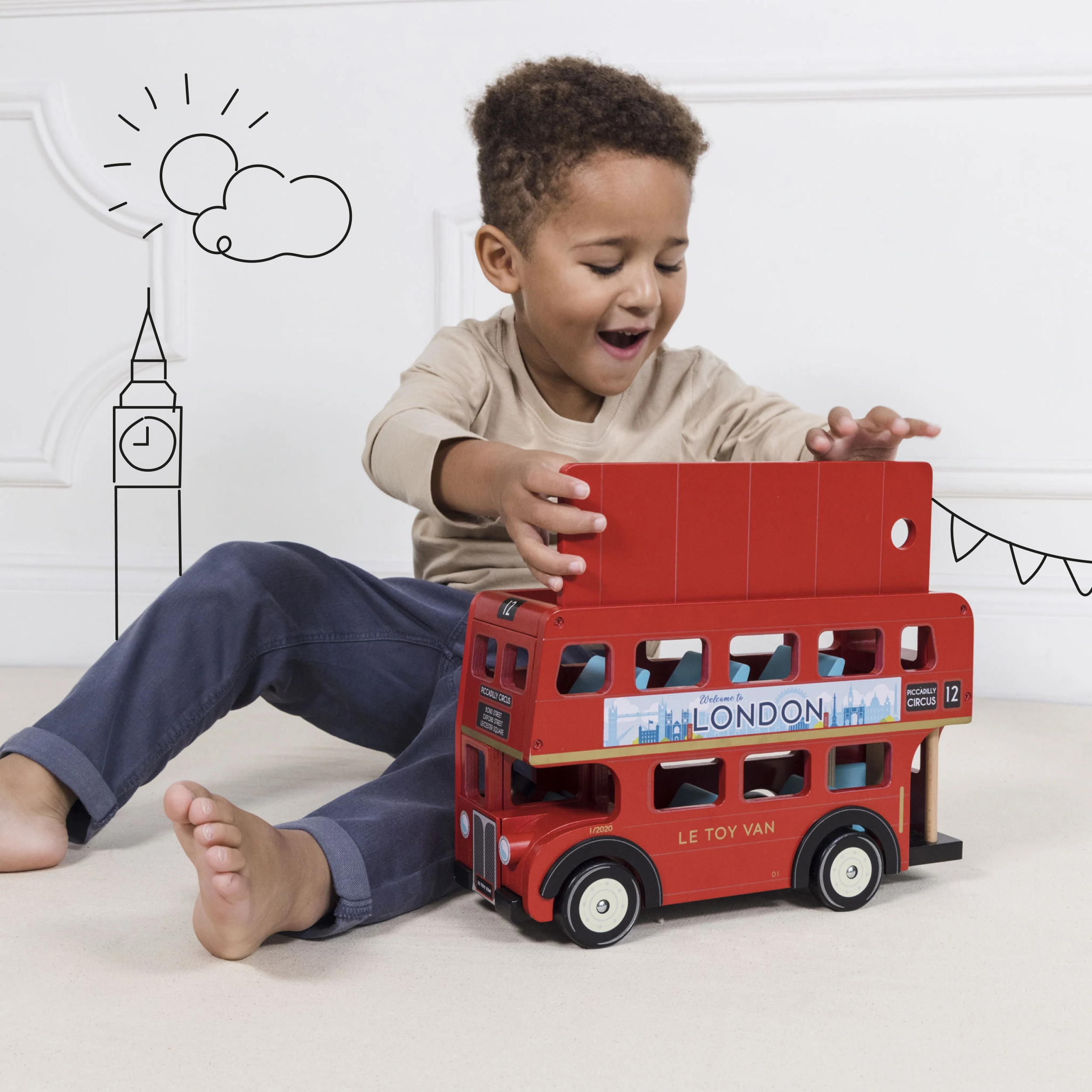Inspiration: The Queens Platinum Jubilee 2022 Plus Fun Kids Crafting Activity
