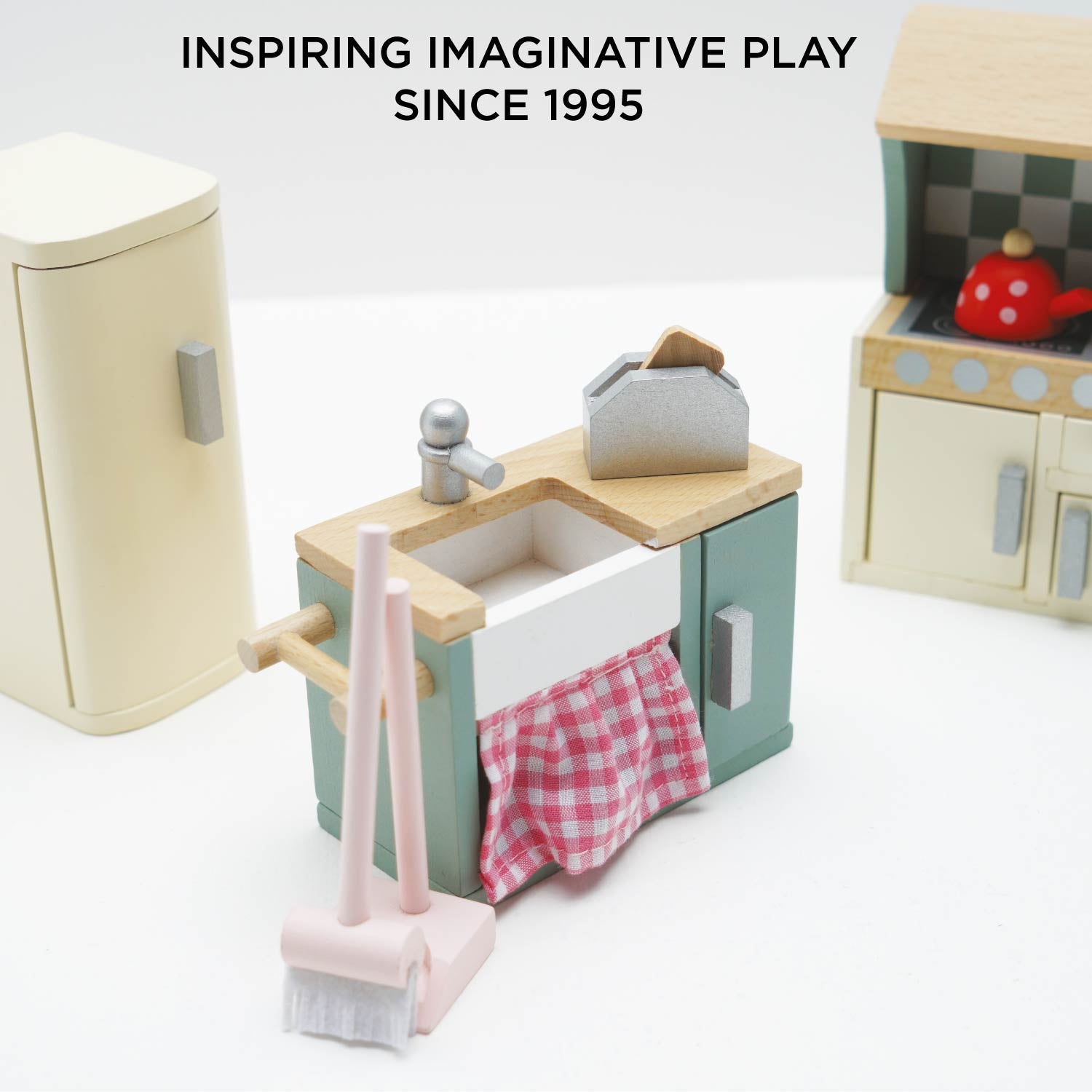 Wooden Dolls House Kitchen Furniture