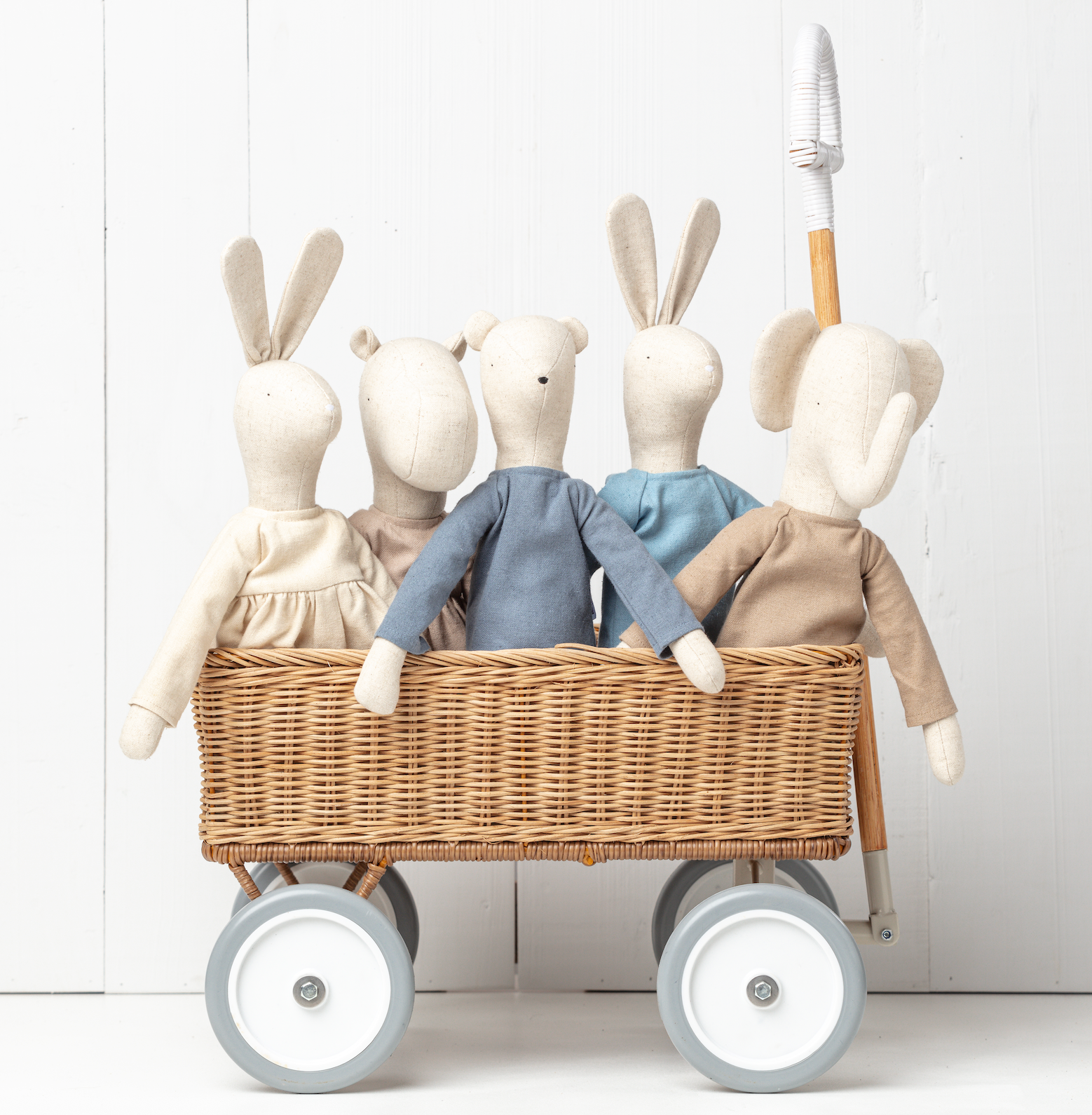 Le Toy Van Acquires PICKLES, the premium plush brand