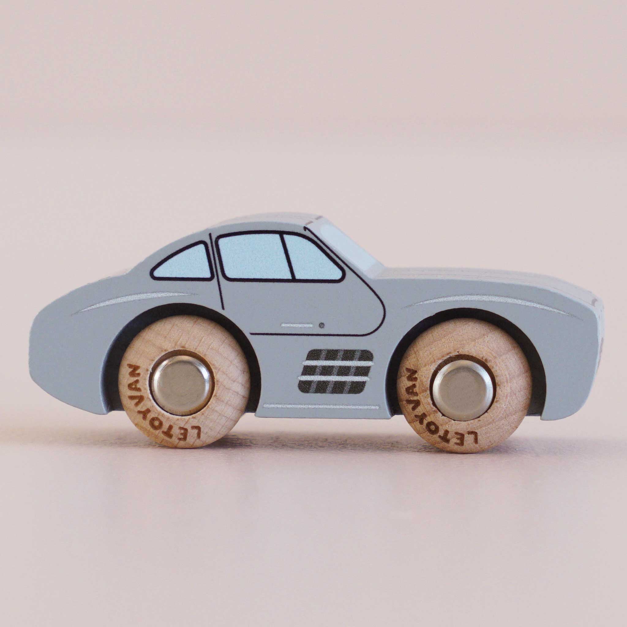 No. 15 GT85 Mavis