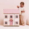 Sophie's Doll House, Family & Furniture