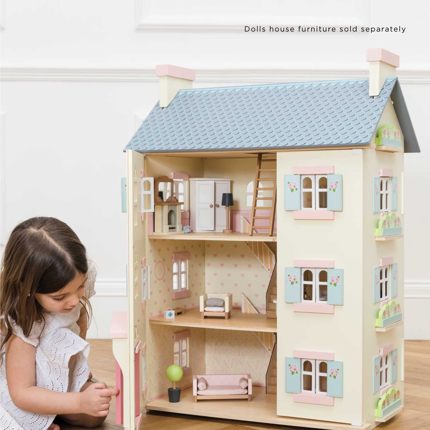 Cherry Tree Doll House - Dollhouses Collection – Le Toy Van