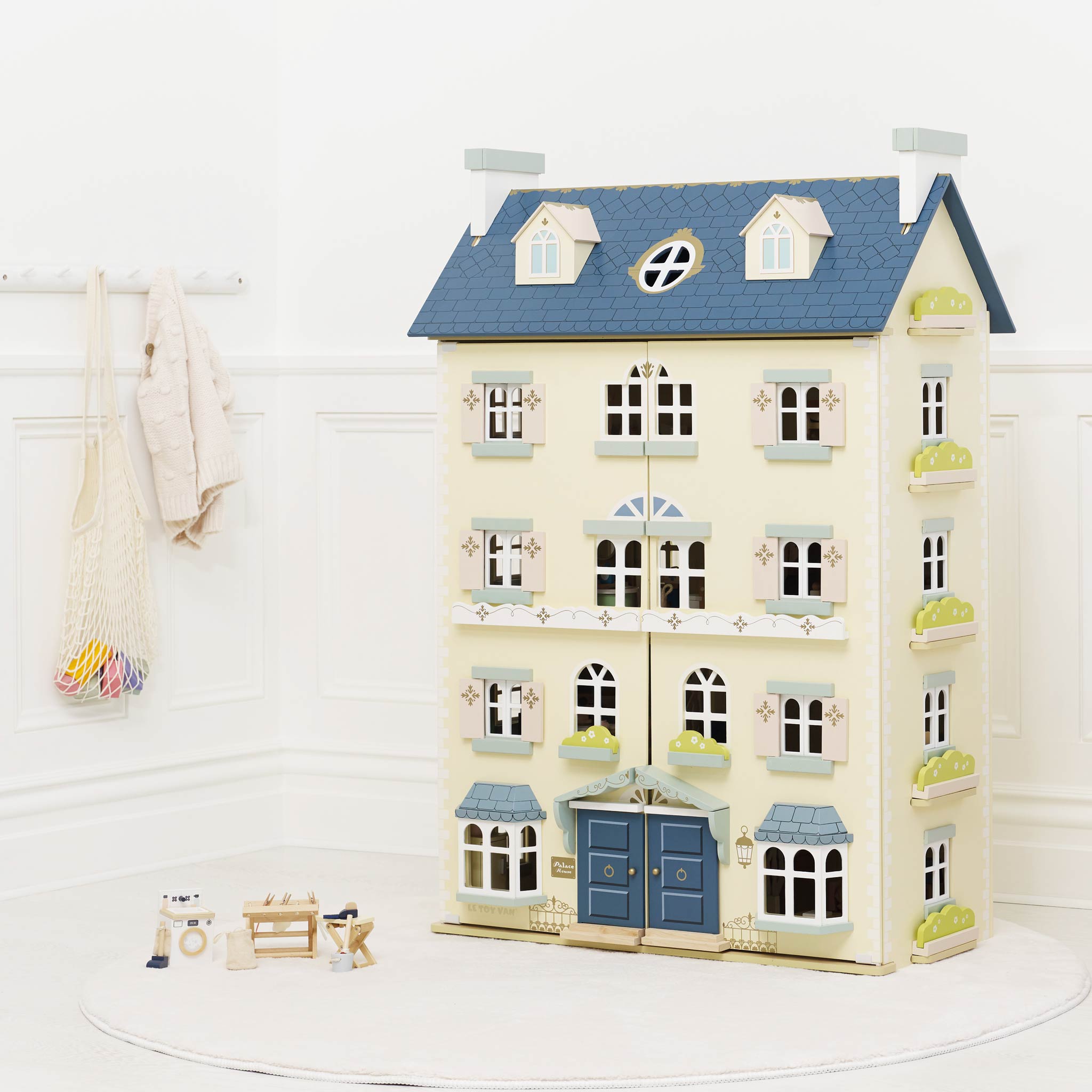 Palace Wooden Dolls House