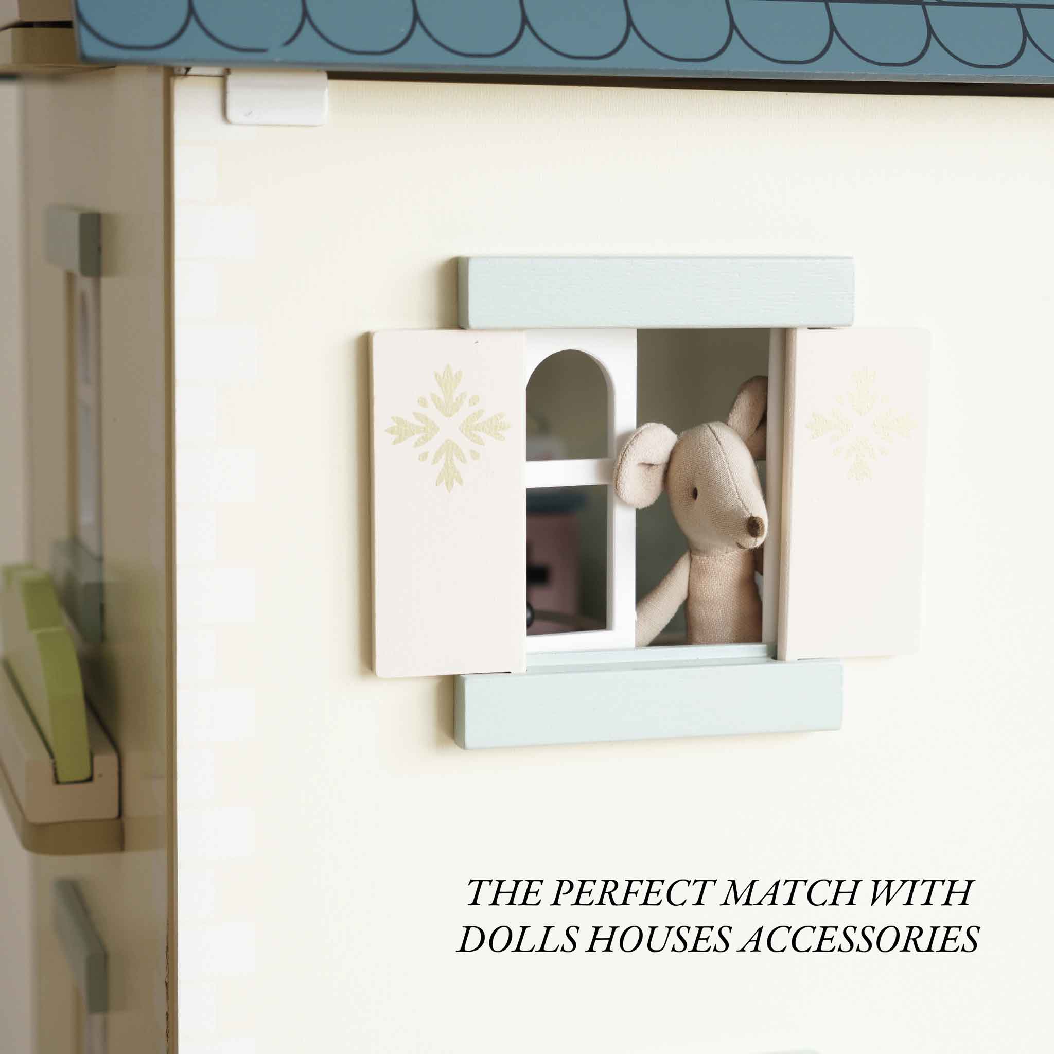 Palace Wooden Dolls House