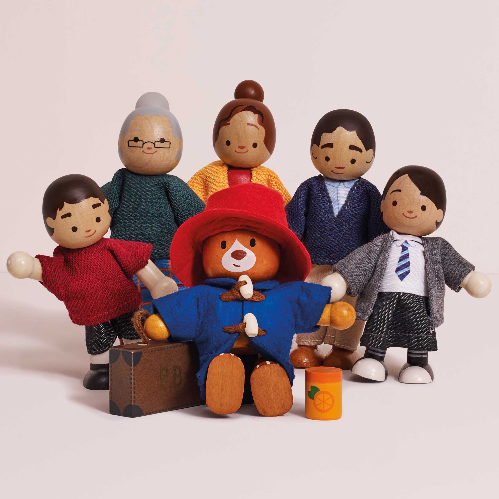 Paddington™ Figure & Family