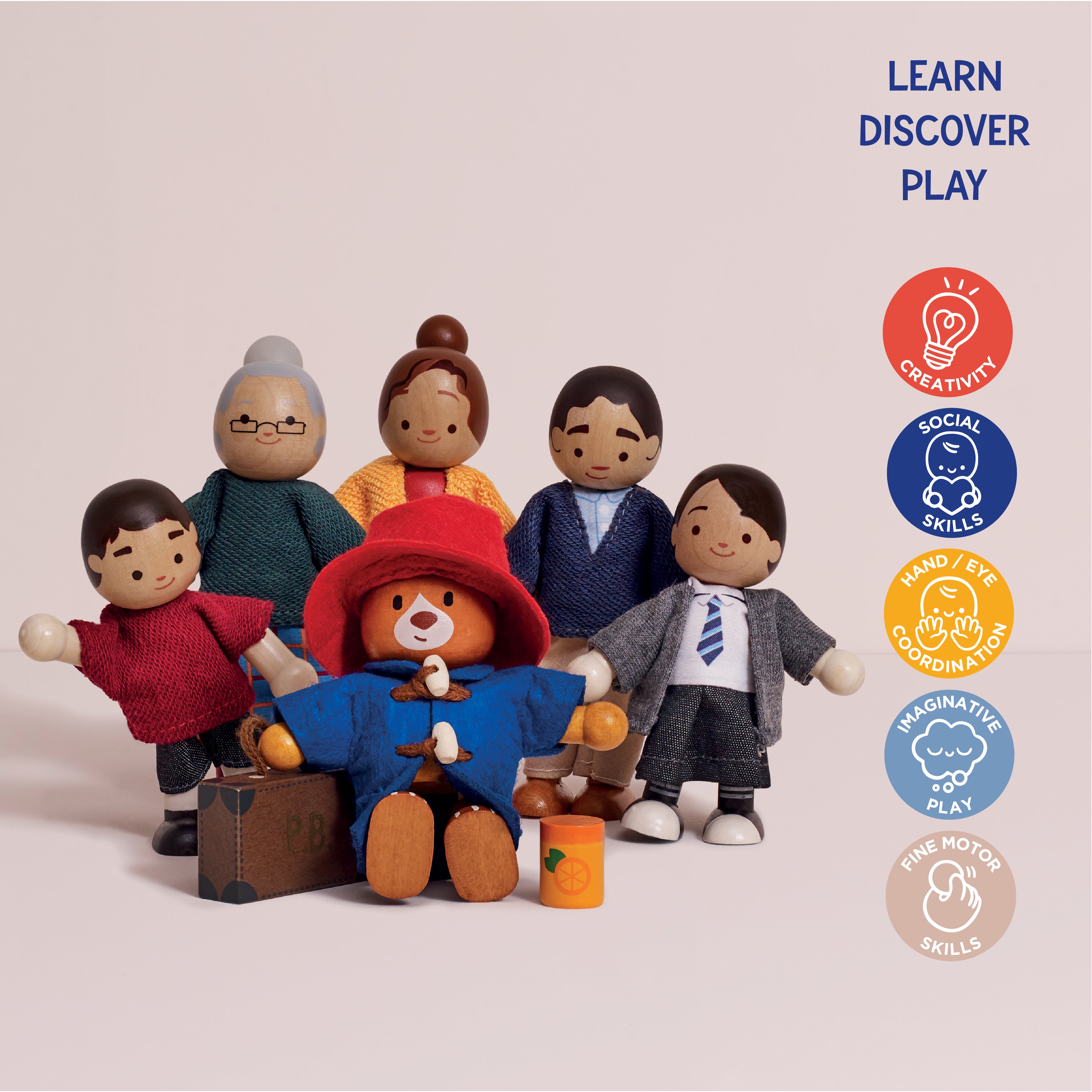 Paddington™ Figure & Family