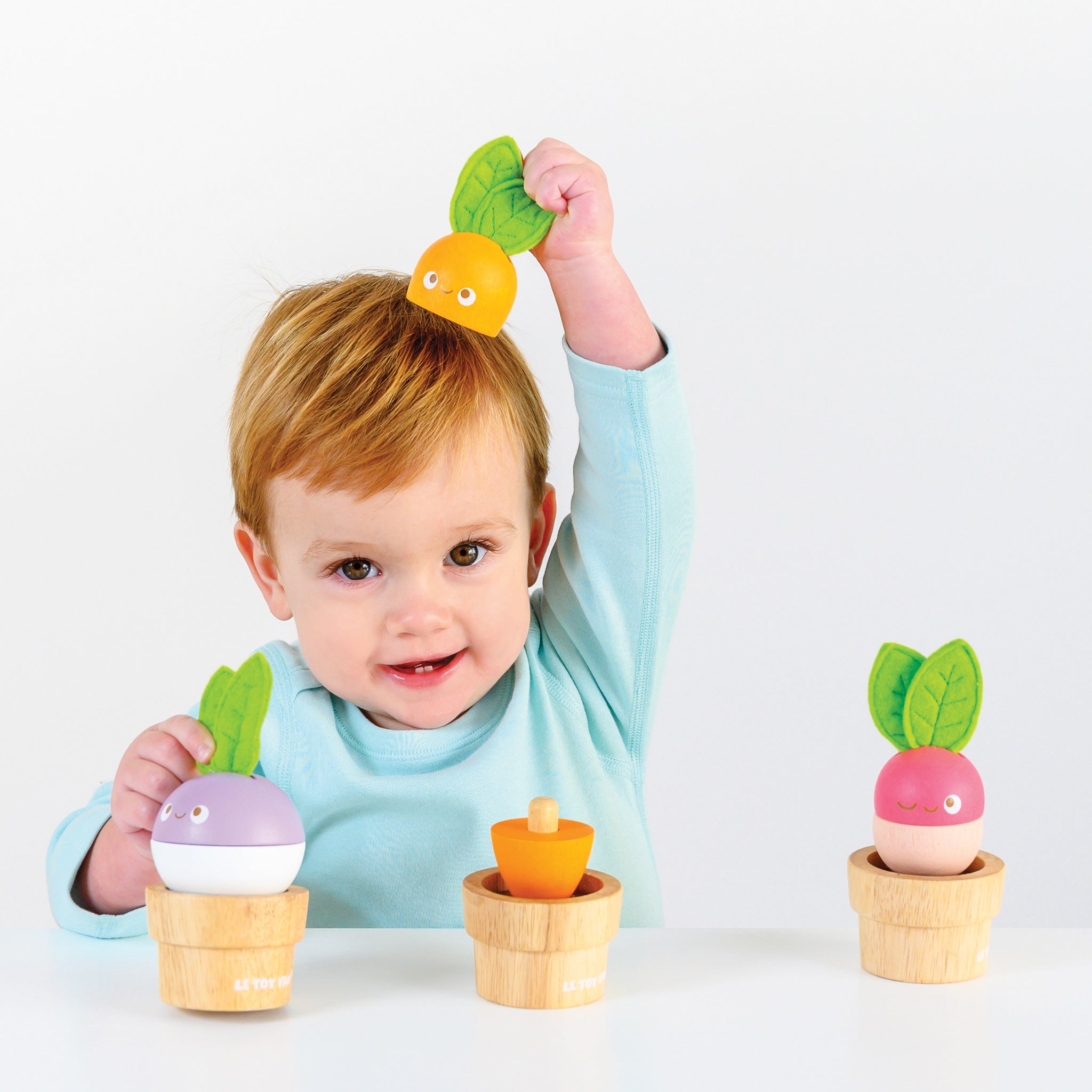 PL121-stacking-veggies-stacking-wooden-eco-toy-carrot-beetroot-radish-garden-plastic-free-baby-montessori-fsc-wood_11