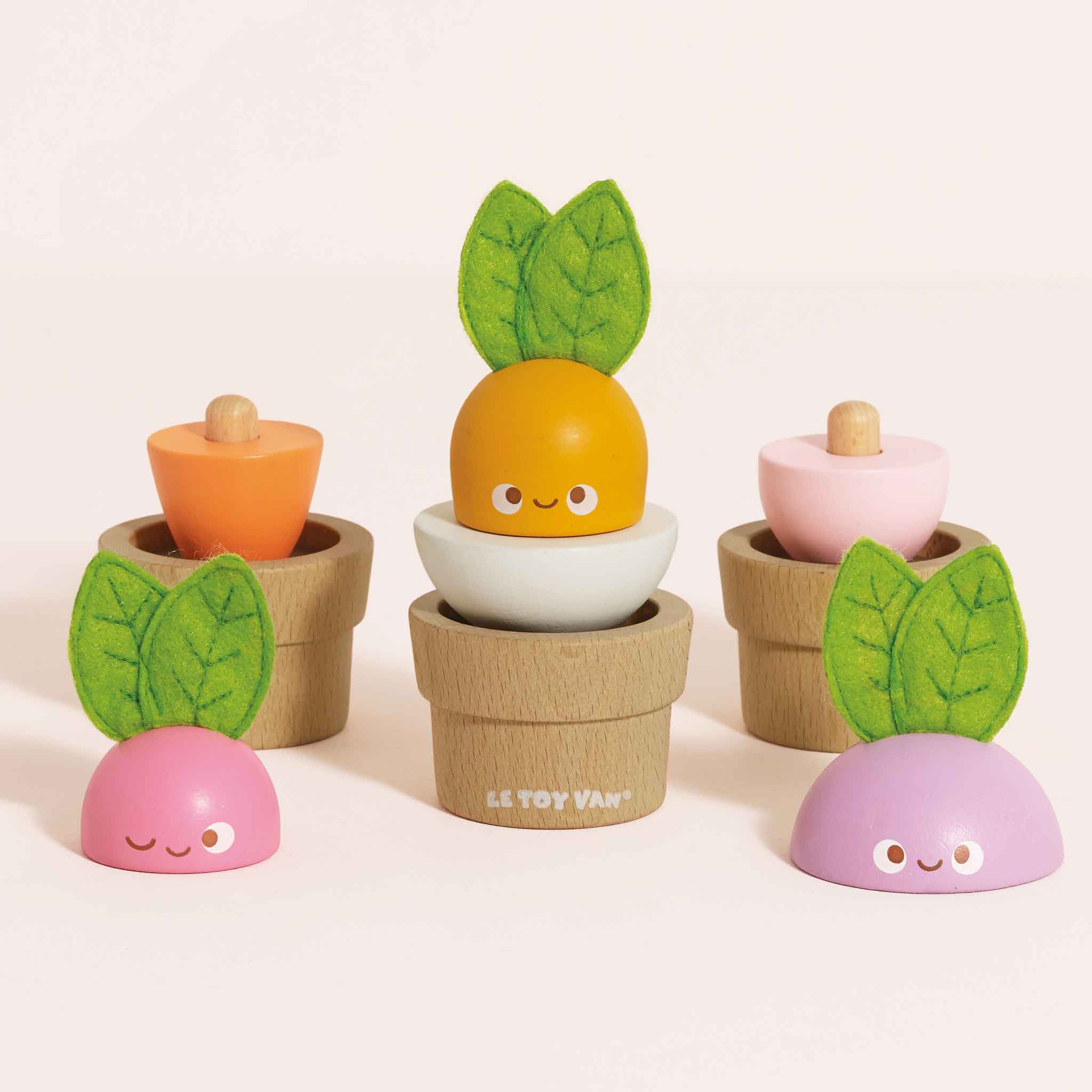 PL121-stacking-veggies-stacking-wooden-eco-toy-carrot-beetroot-radish-garden-plastic-free-baby-montessori-fsc-wood_3