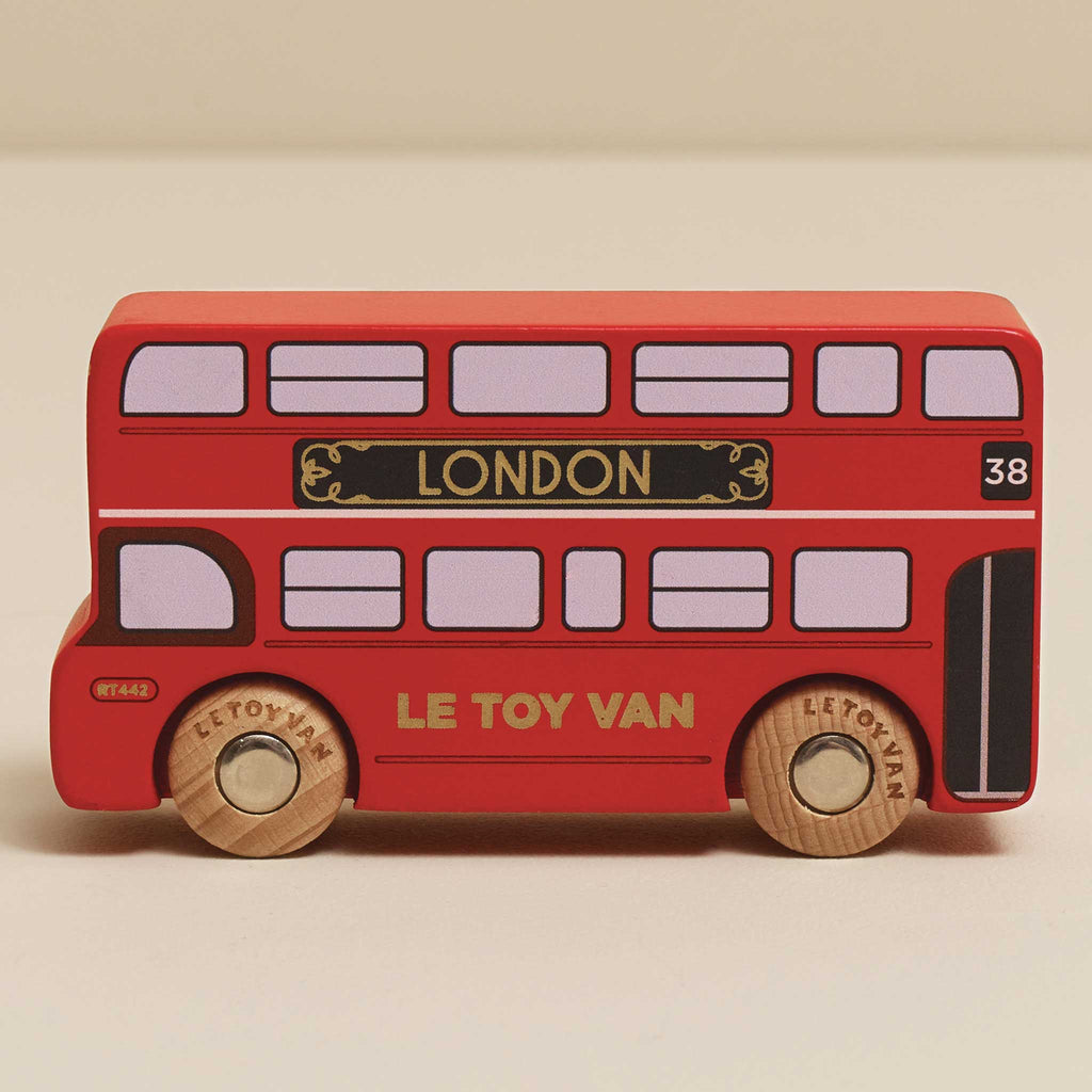 No. 46 GT280 Ben London Bus