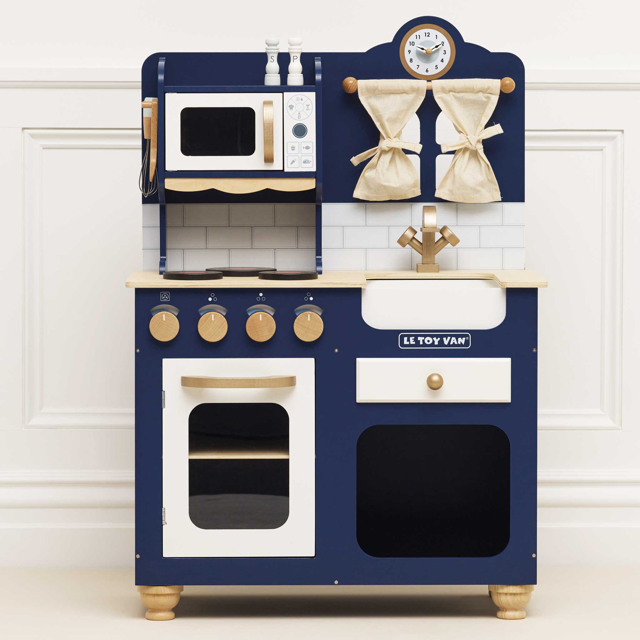 Oxford Wooden Play Kitchen