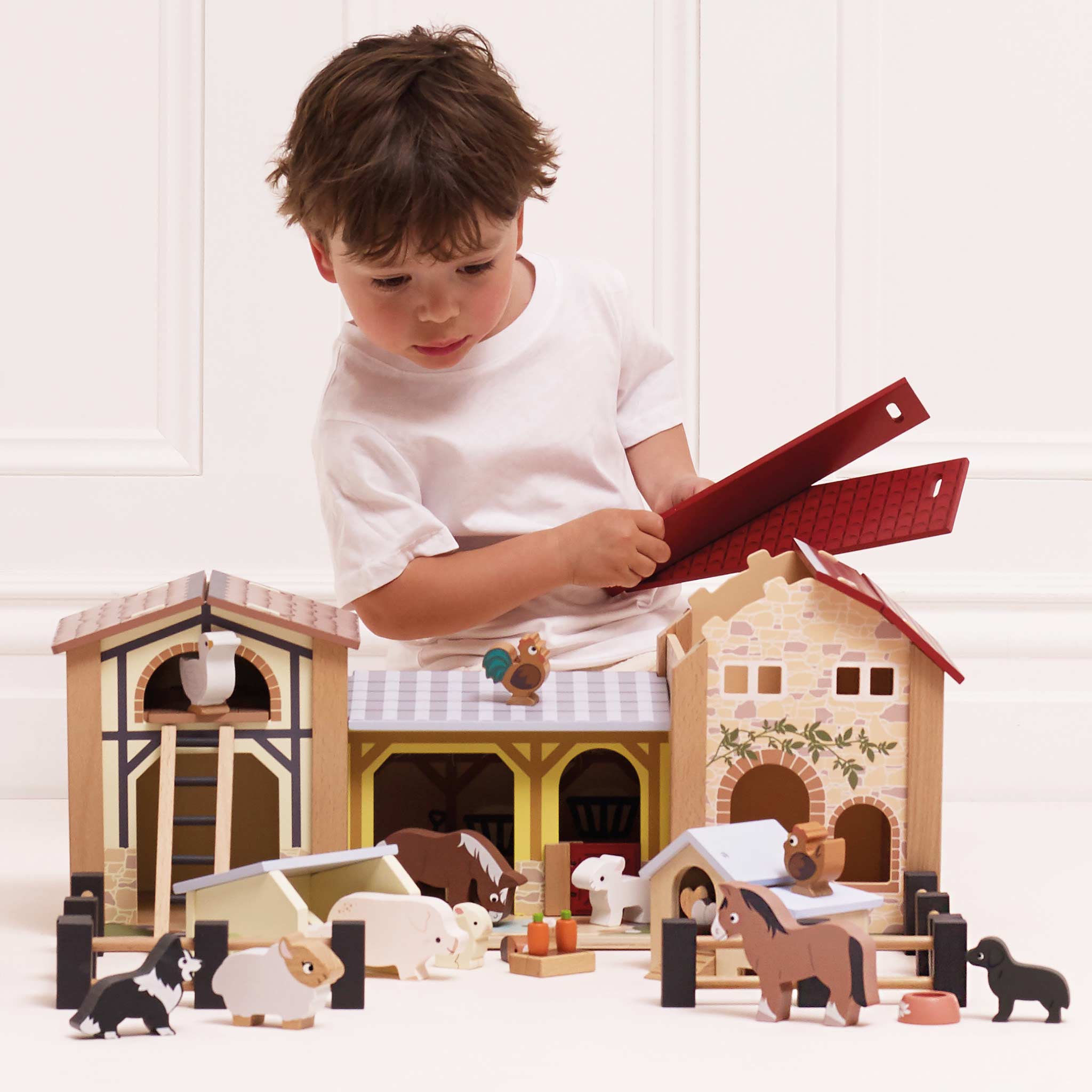 Complete Farm Yard Play Set