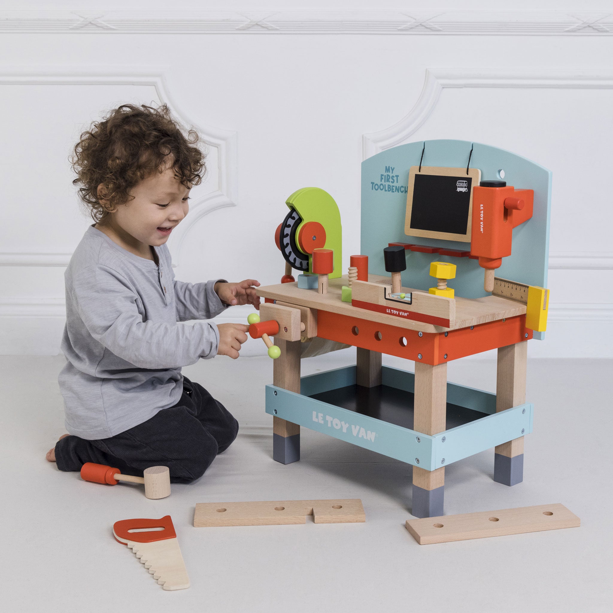 Wooden Tool Bench and Tools Sustainable Role Play Toys Le Toy Van