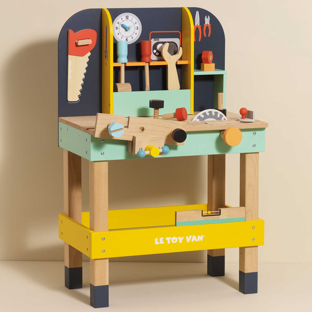 Alexs Work Bench