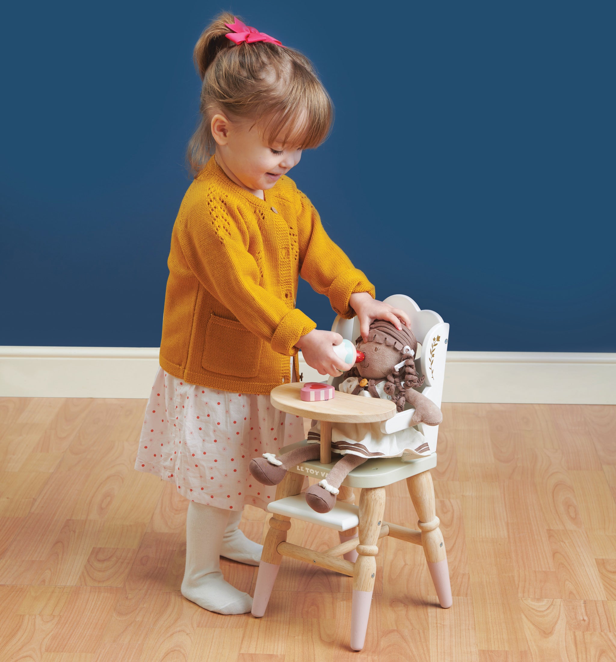 TV601-doll-high-chair-feeding-dolly-wooden-toy